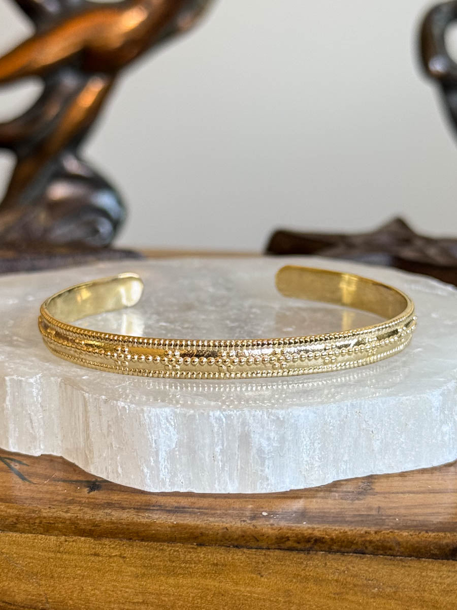 Daisy Cuff