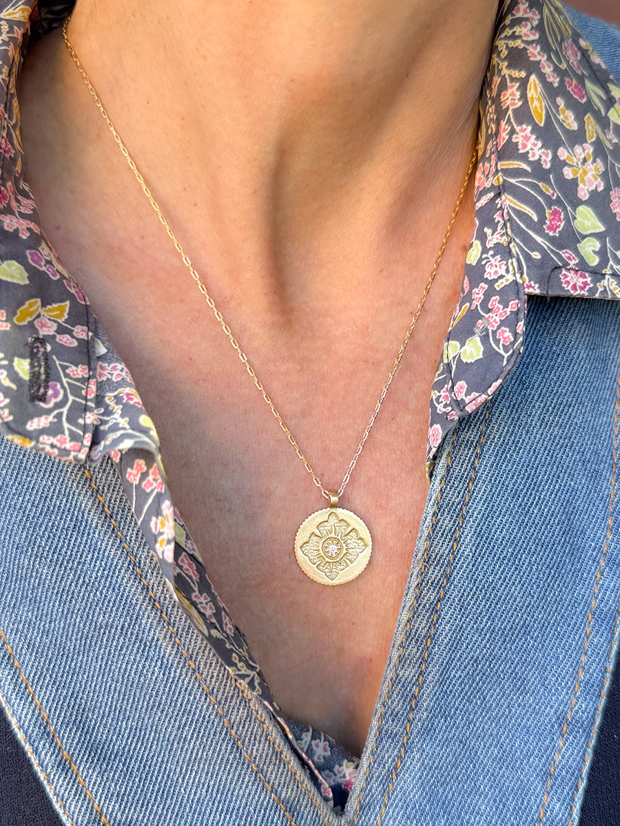 Lulu Flower Necklace