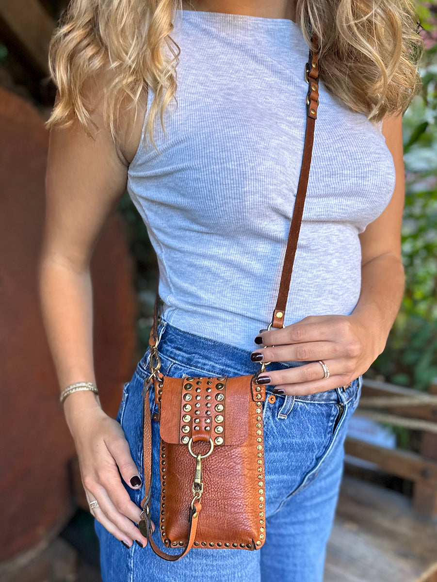 Kura Phone Case in Burgundy Leather