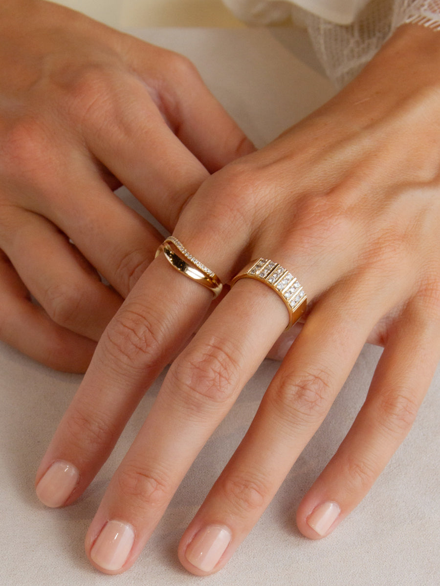 14K Pavé Diamond Double Wave Band