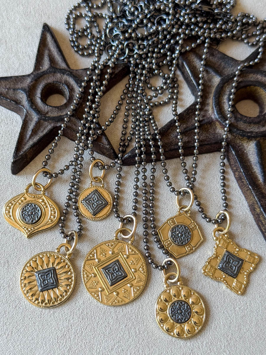 Meta Necklace