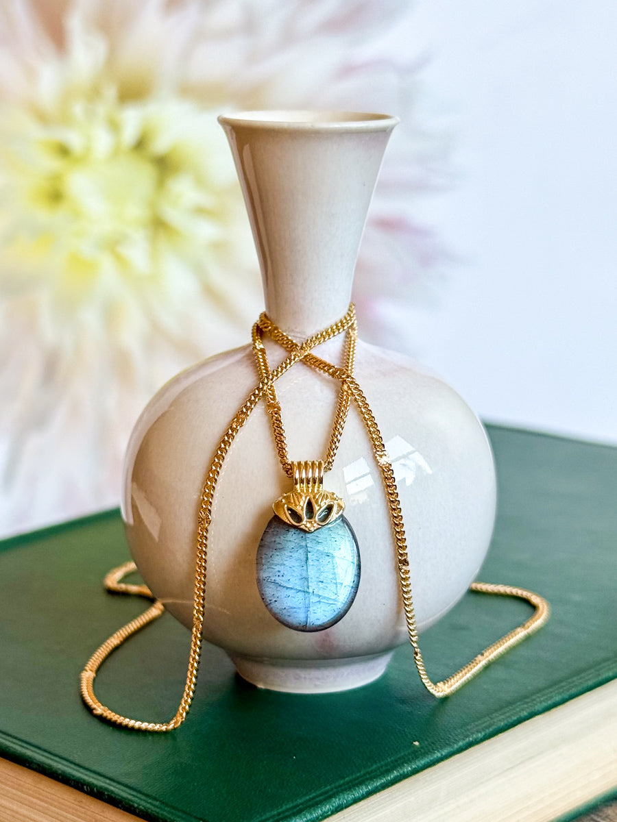 Mendhi Necklace