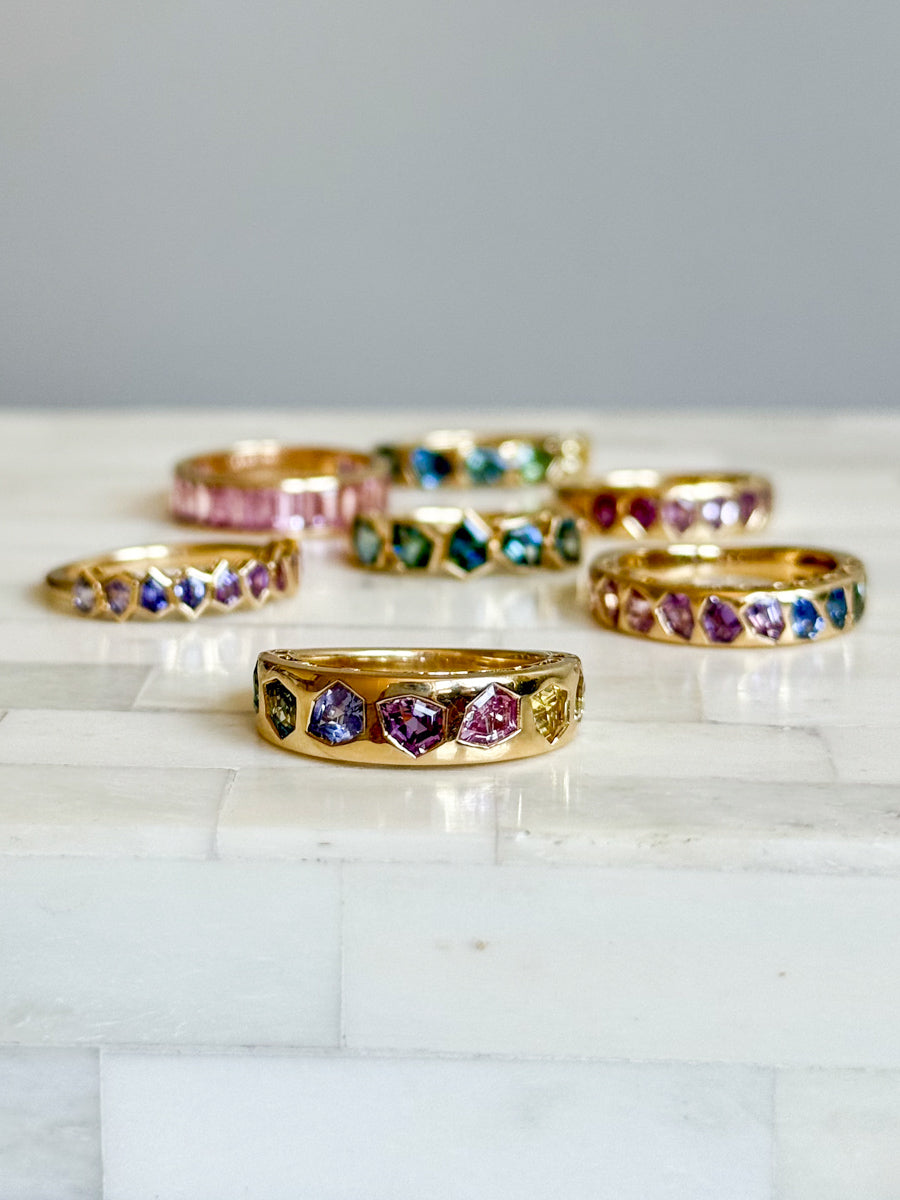 18K Floating Chevron Lavender Sapphire Stacking Ring