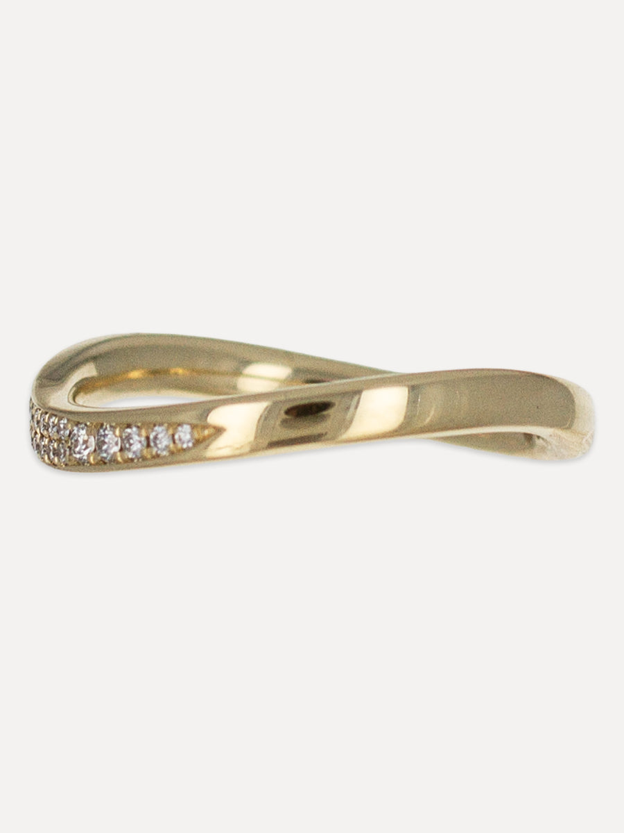 14K Curved Wave Pavé Diamond Band