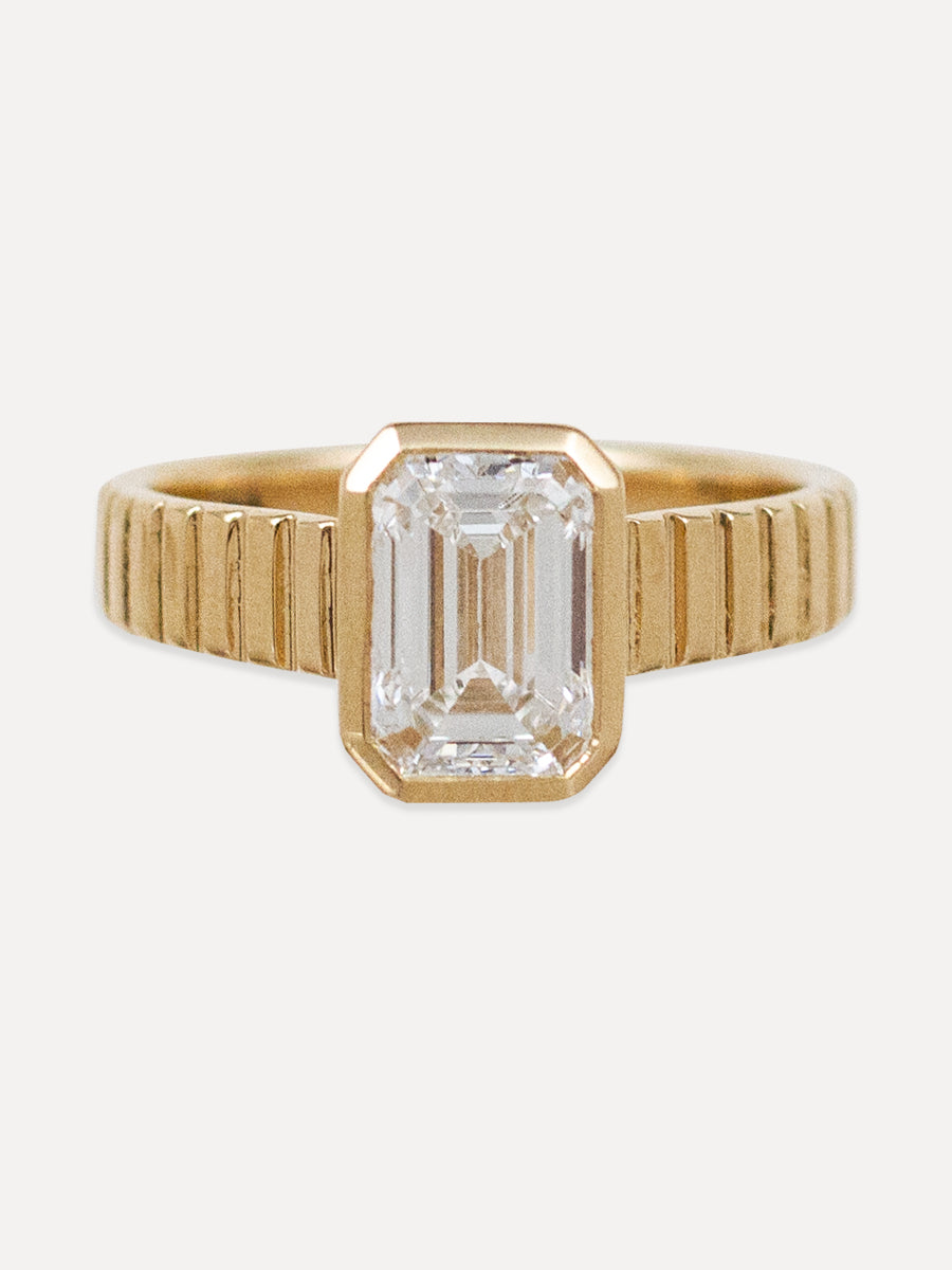 14k Emerald Cut Diamond Fluted Ring
