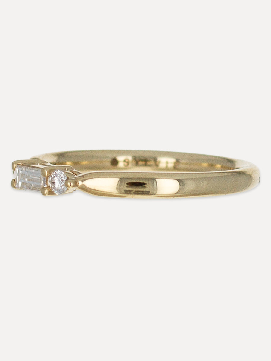 14K Heritage Baguette Diamond Ring