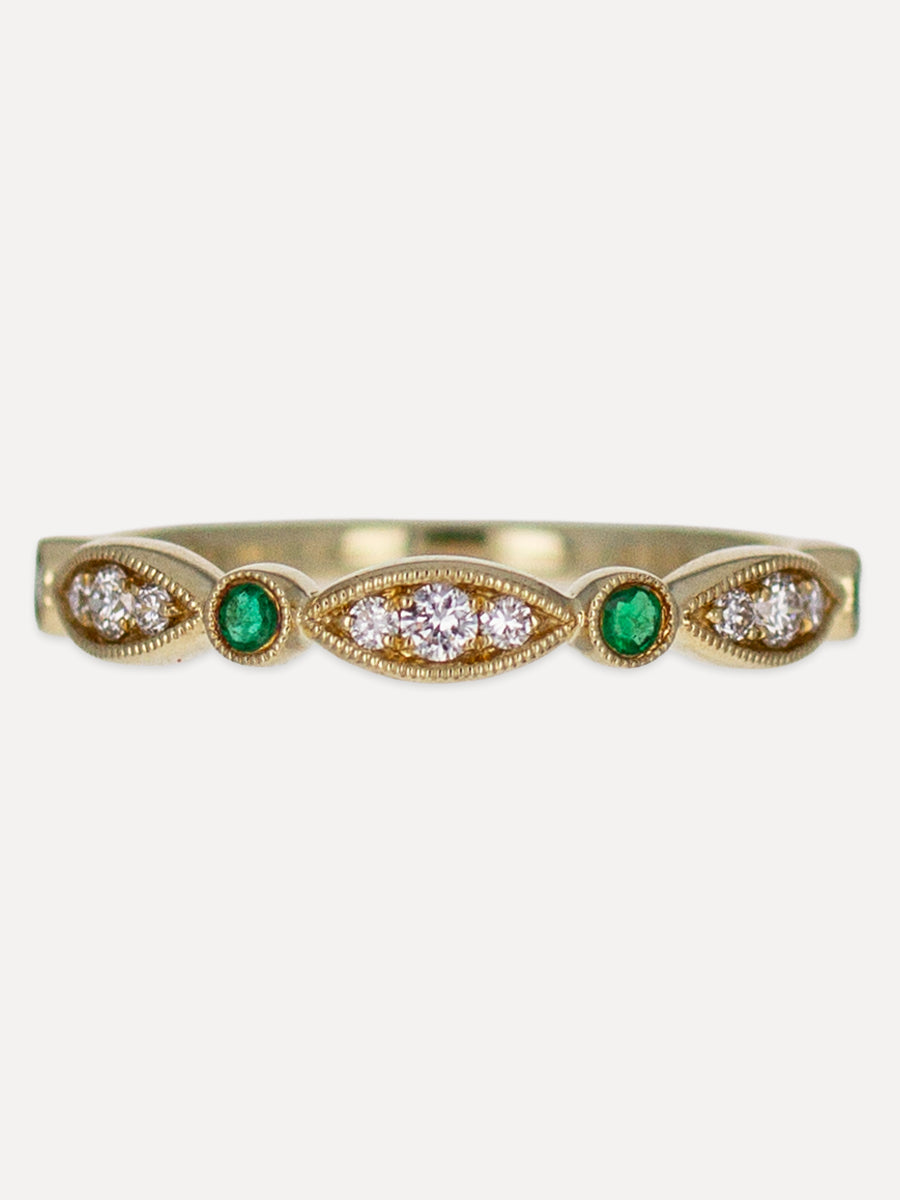 14K Legacy Emerald & Diamond Vintage Milgrain Band