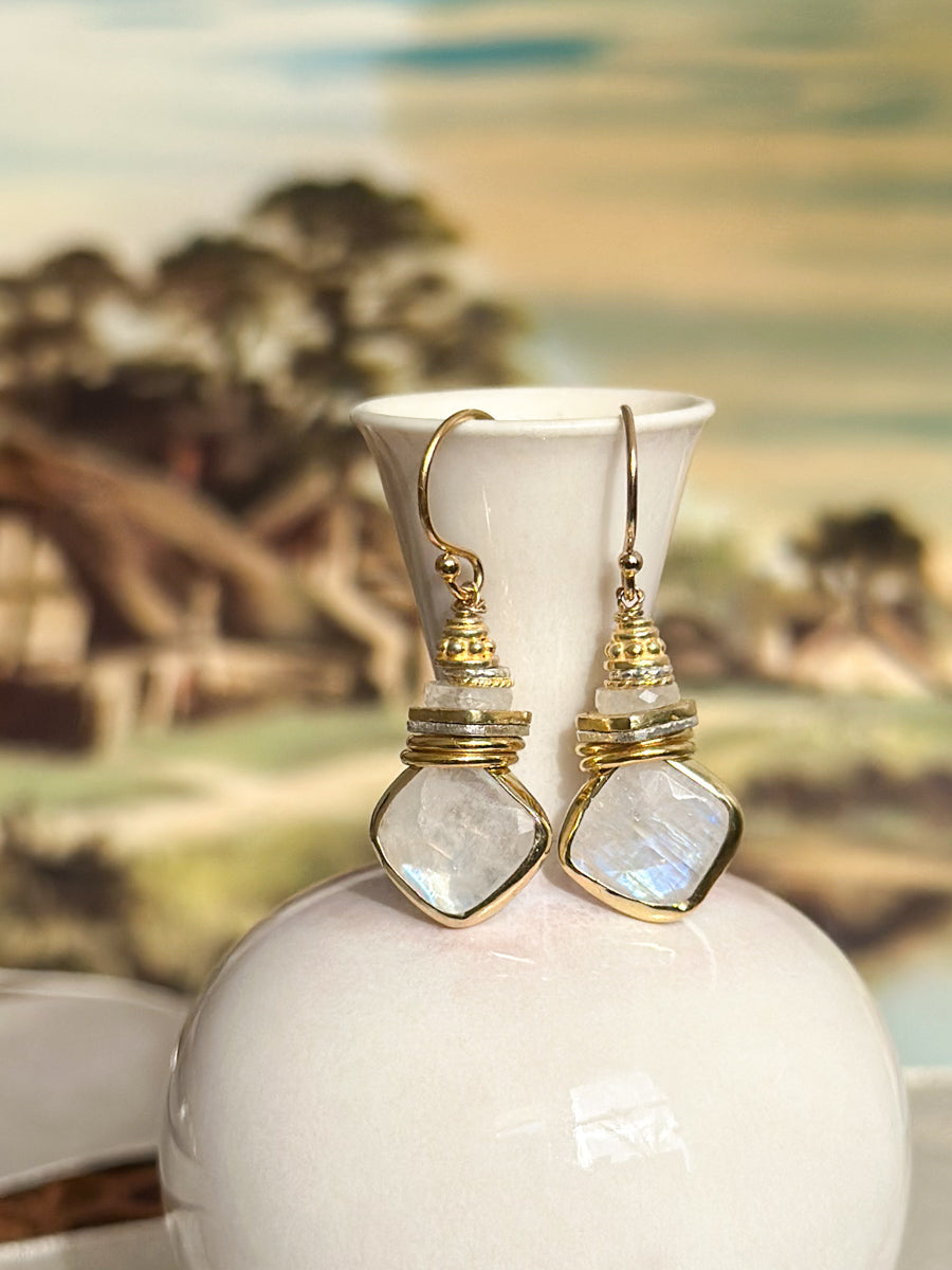 Dusk Earrings