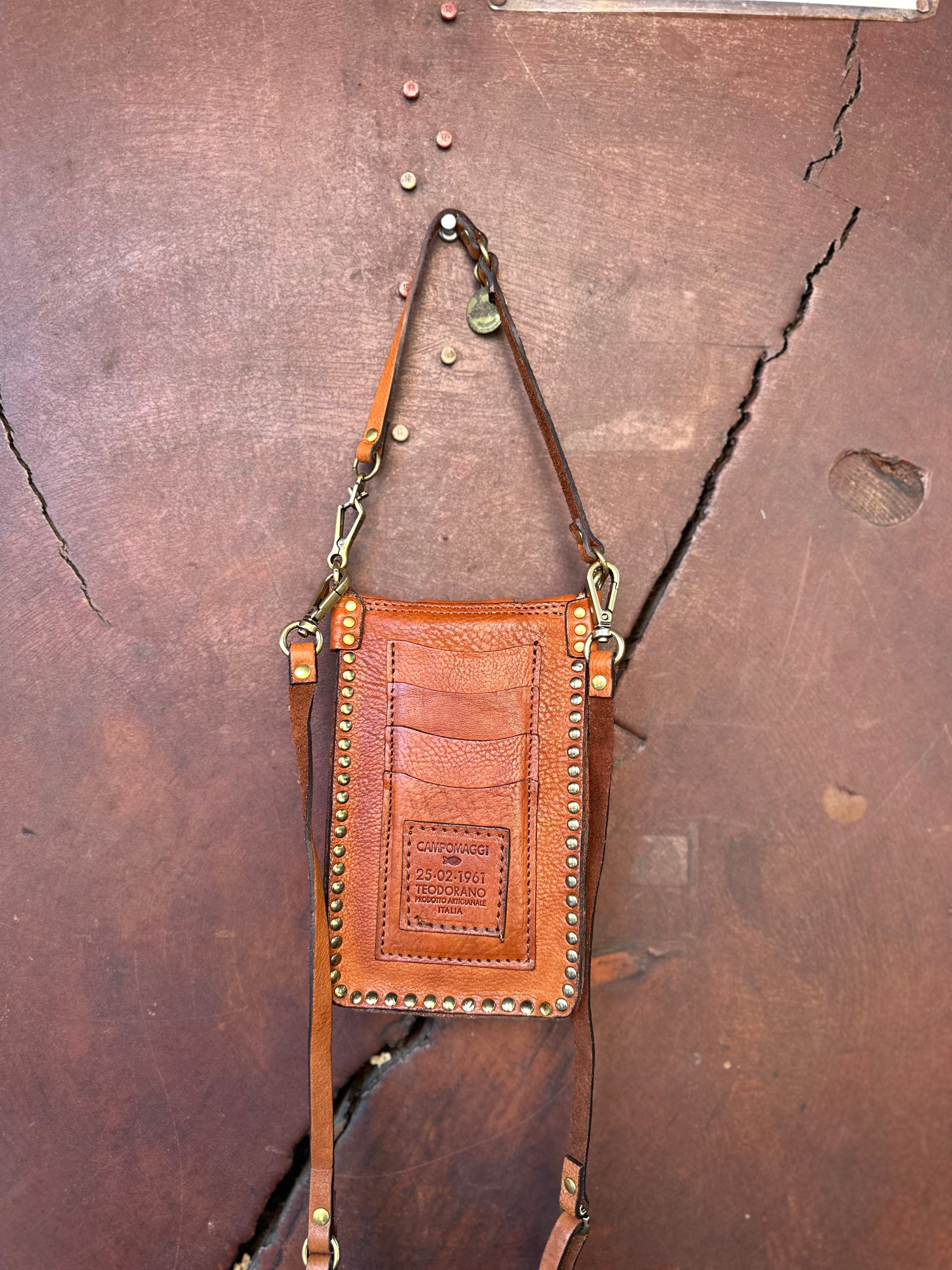 Kura Phone Case in Burgundy Leather