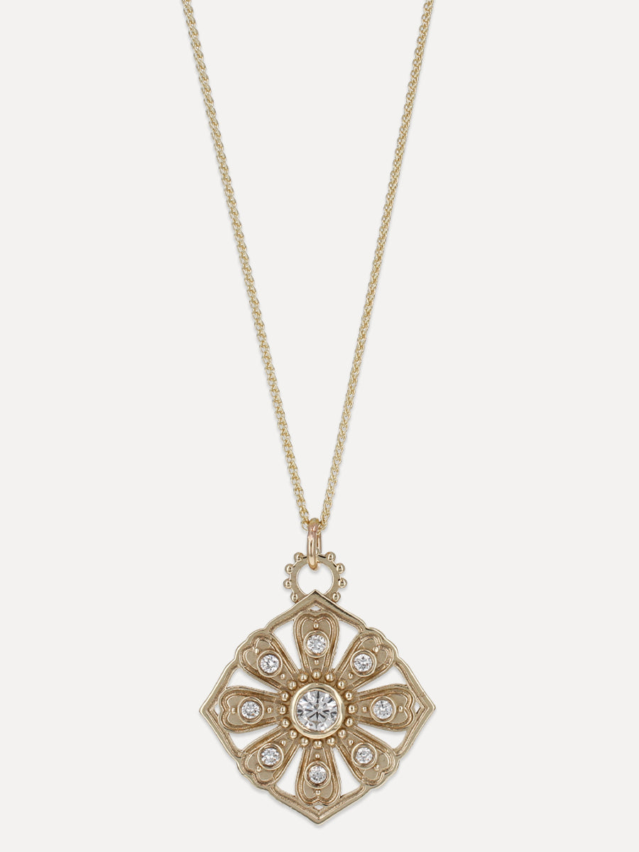 10K Luxe Daisy Signature Necklace