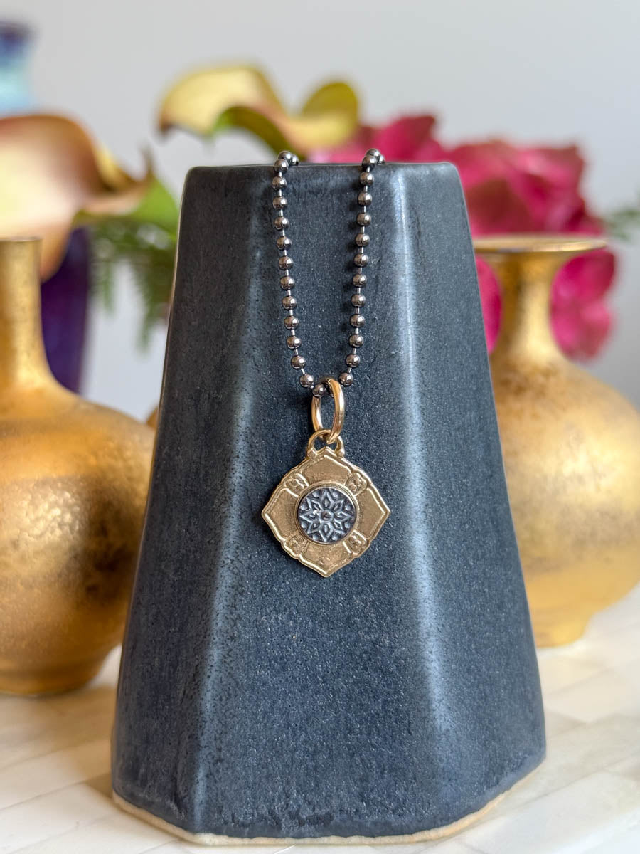 Meta Necklace