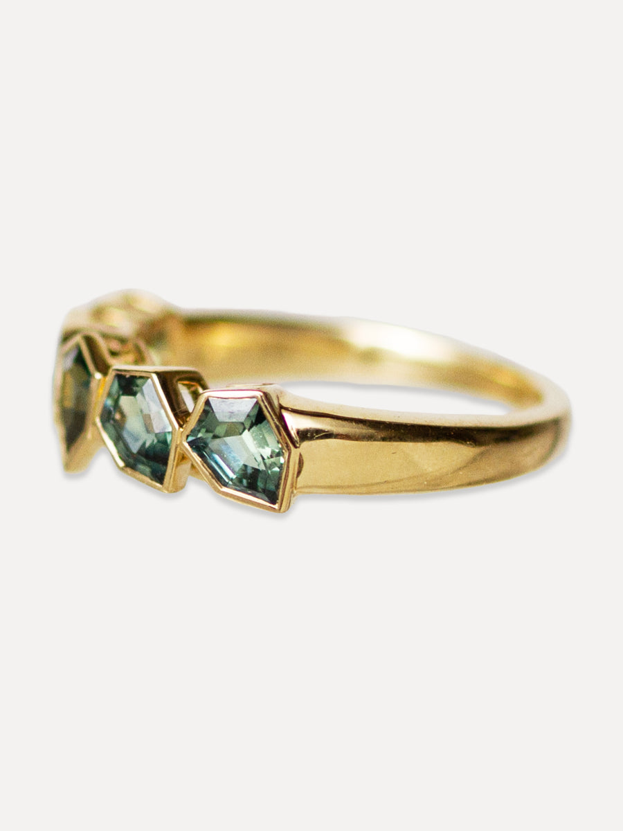 18K Floating Shield Blue/Green Sapphire Stacking Ring
