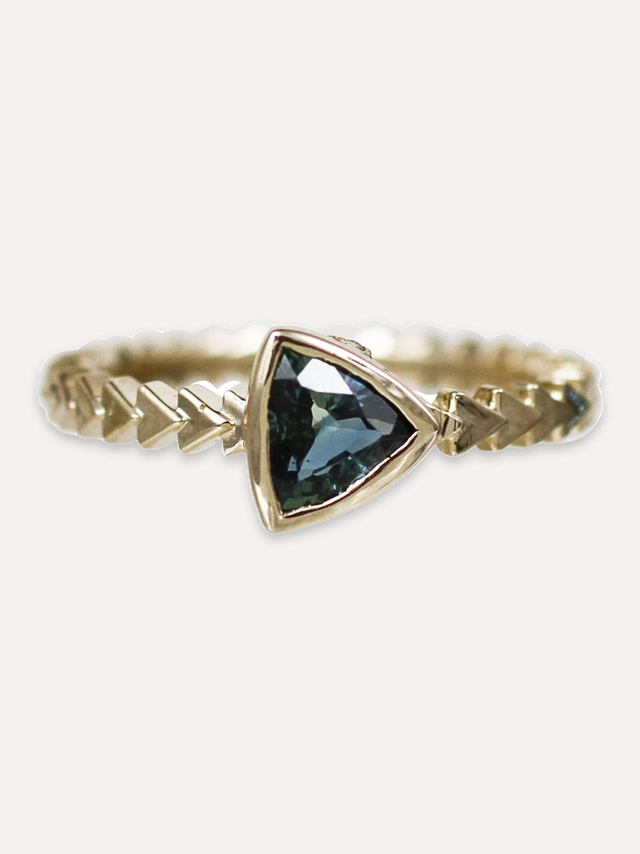 14K Trillium Stacking Band