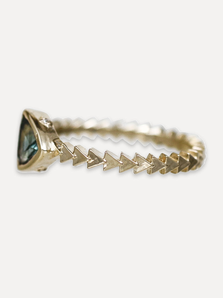 14K Trillium Stacking Band