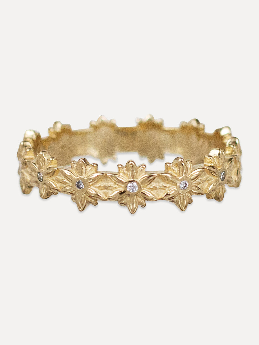 14K Diamond Daisy Chain Band