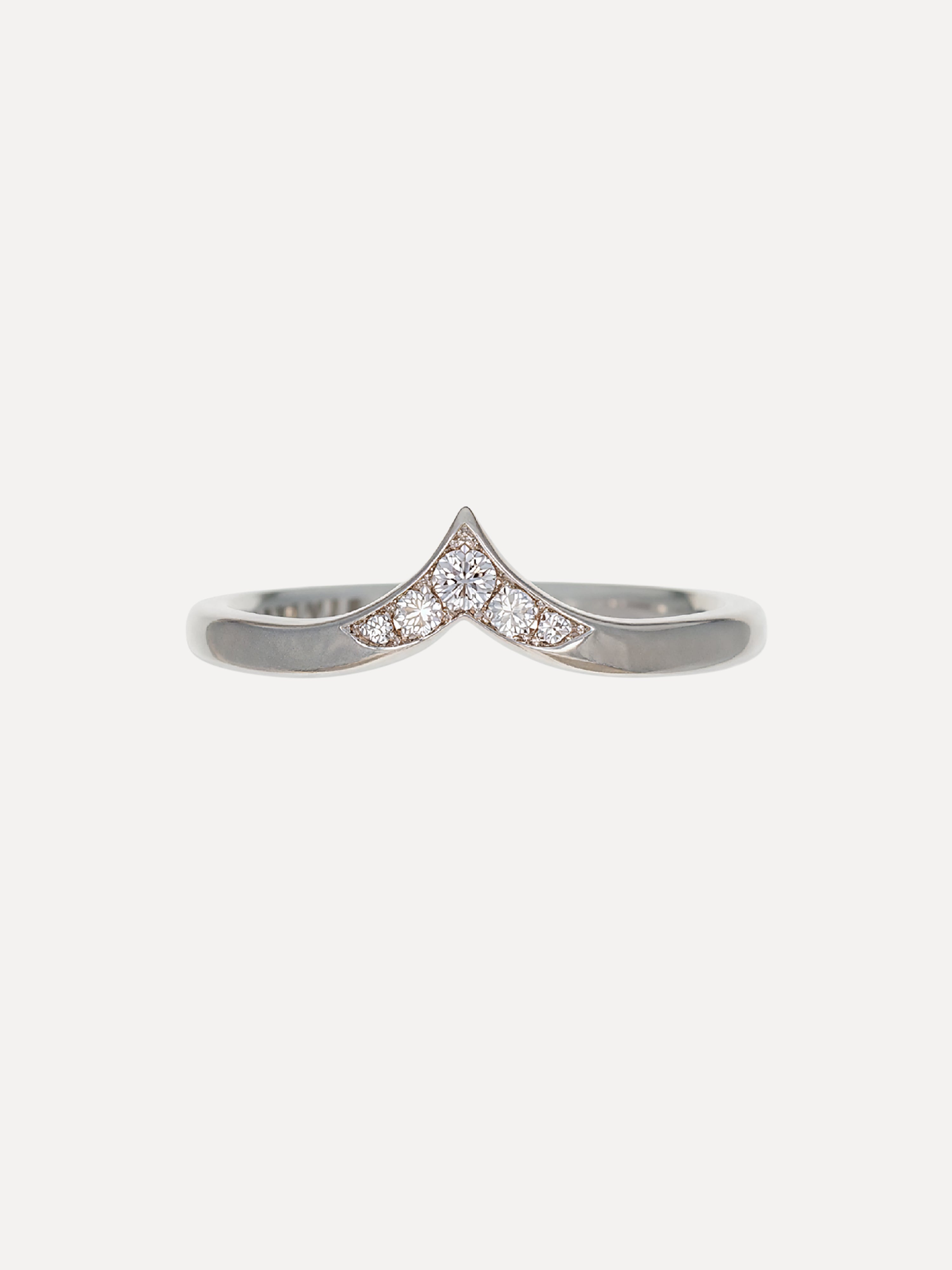 14K Pointed Five Diamond Contour Band
