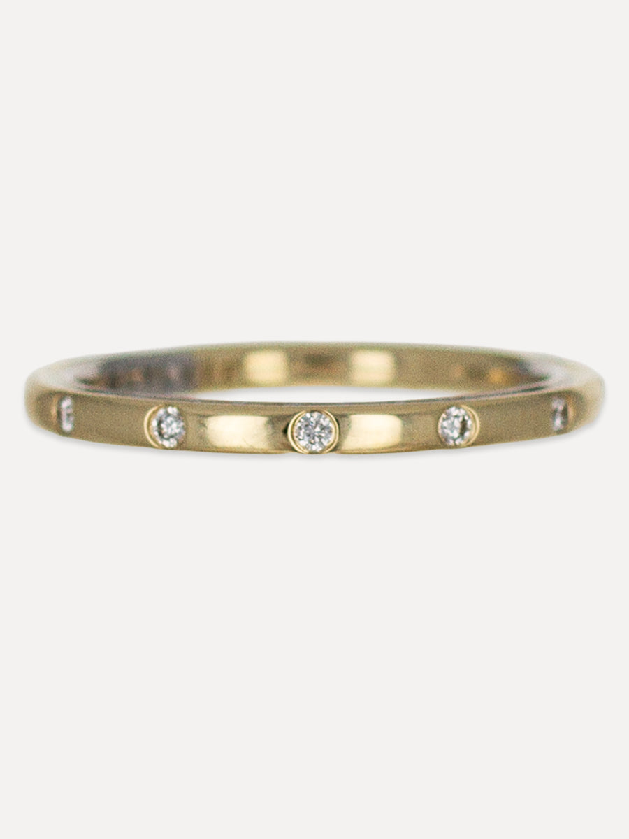 14K Flush-Set Round Diamond Band