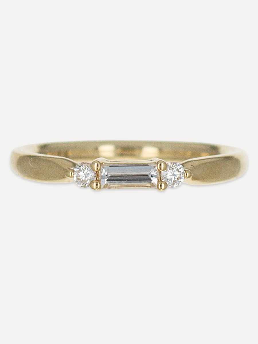14K Heritage Baguette Diamond Ring