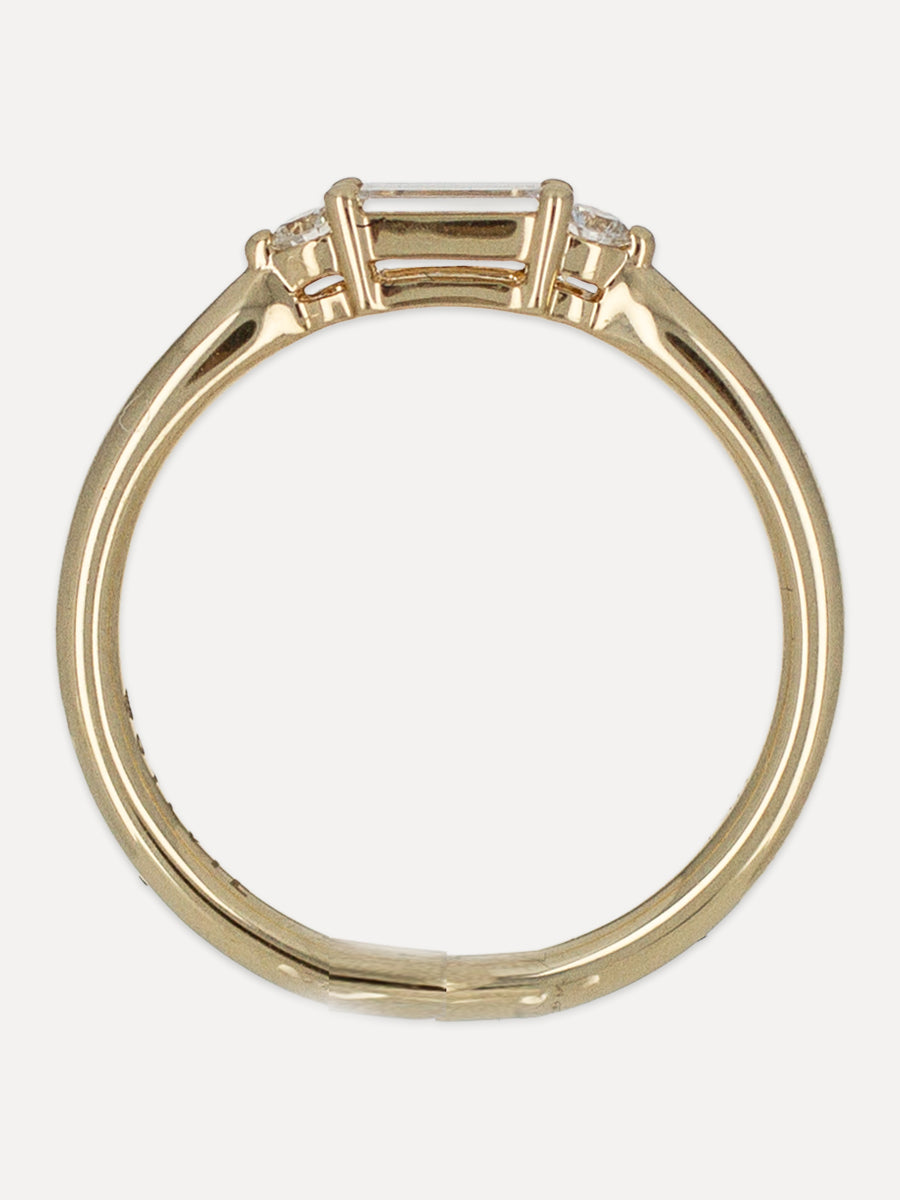 14K Heritage Baguette Diamond Ring