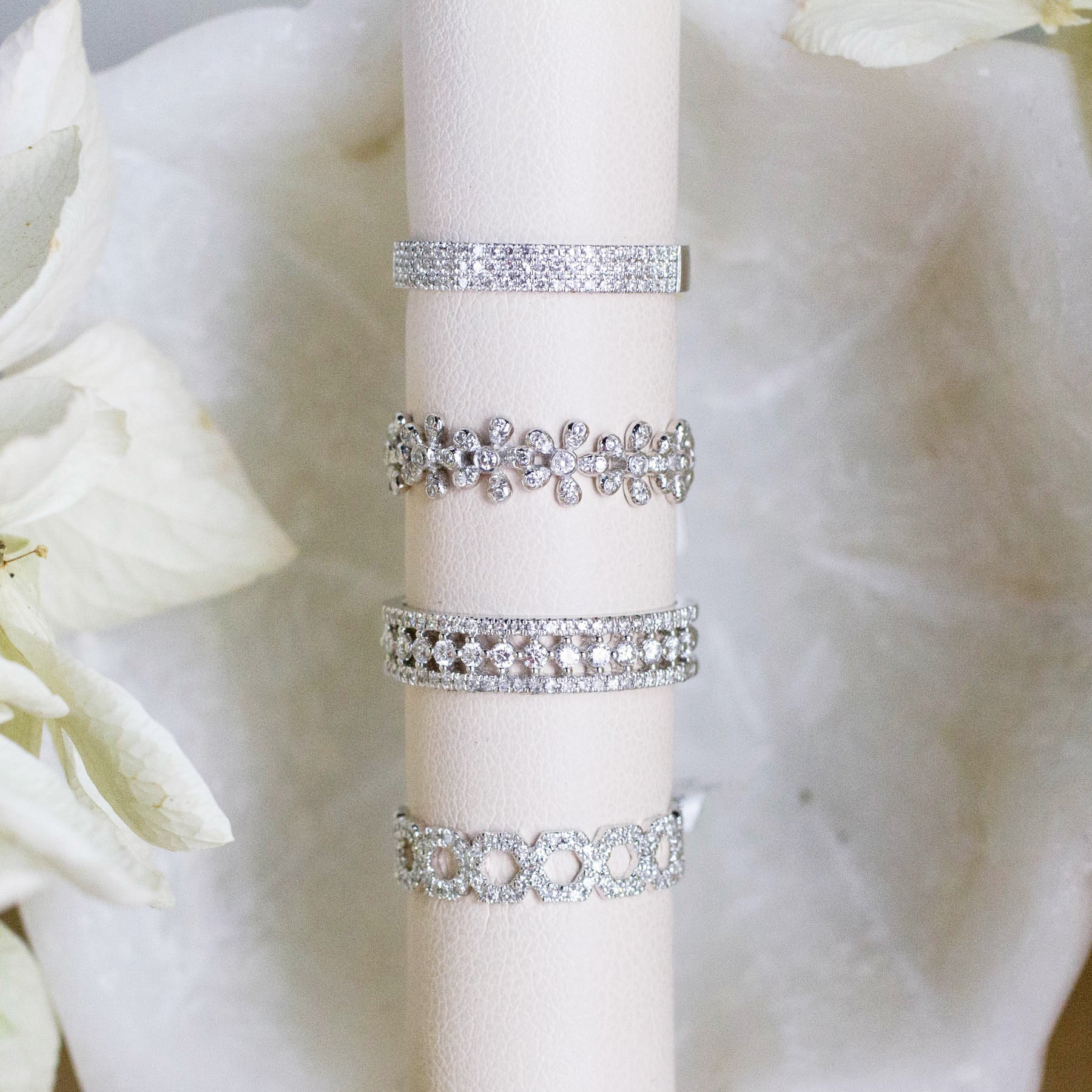 14K Diamond Open Hexagon Band