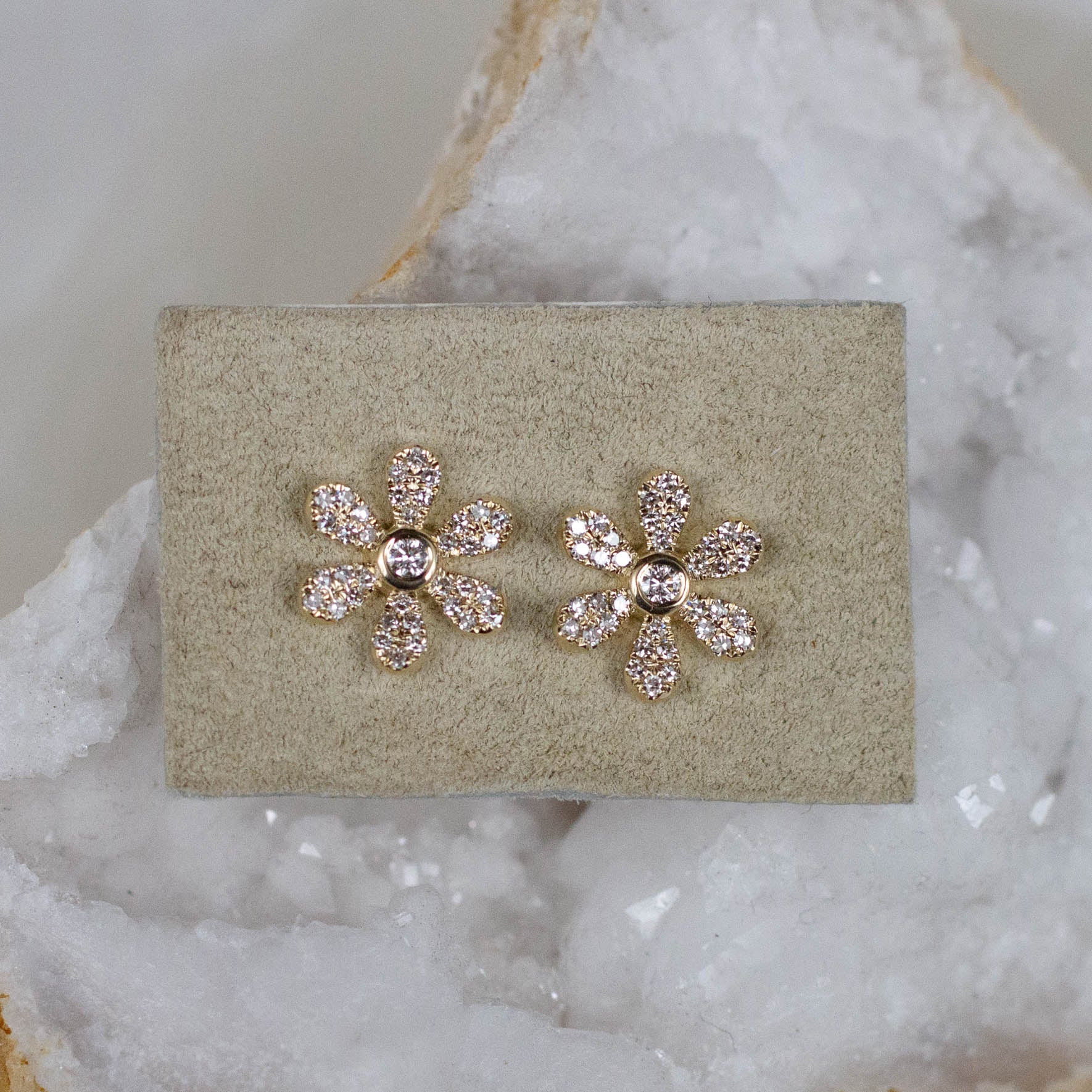 14K Diamond Daisy Flower Posts