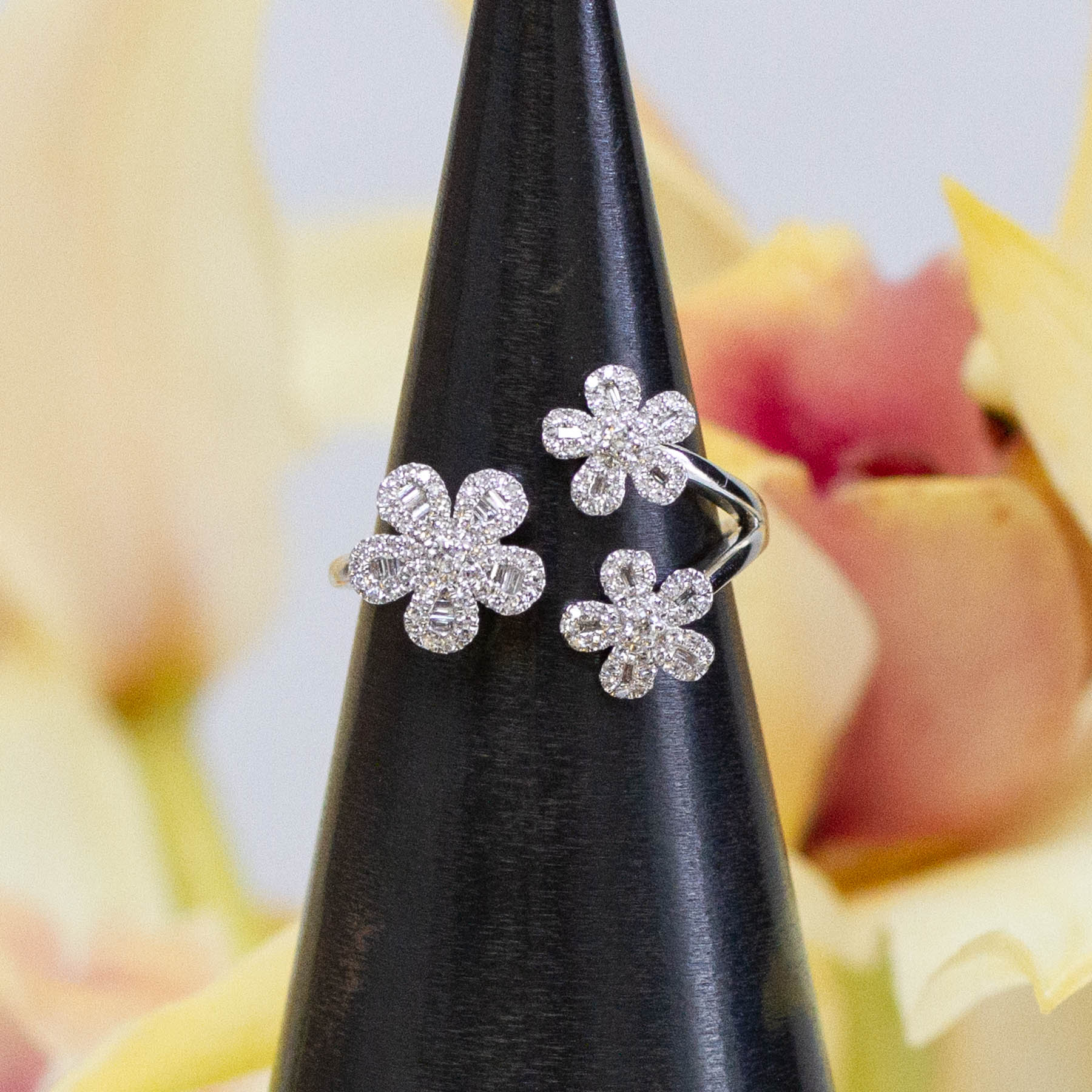 14K Diamond Flower Ring