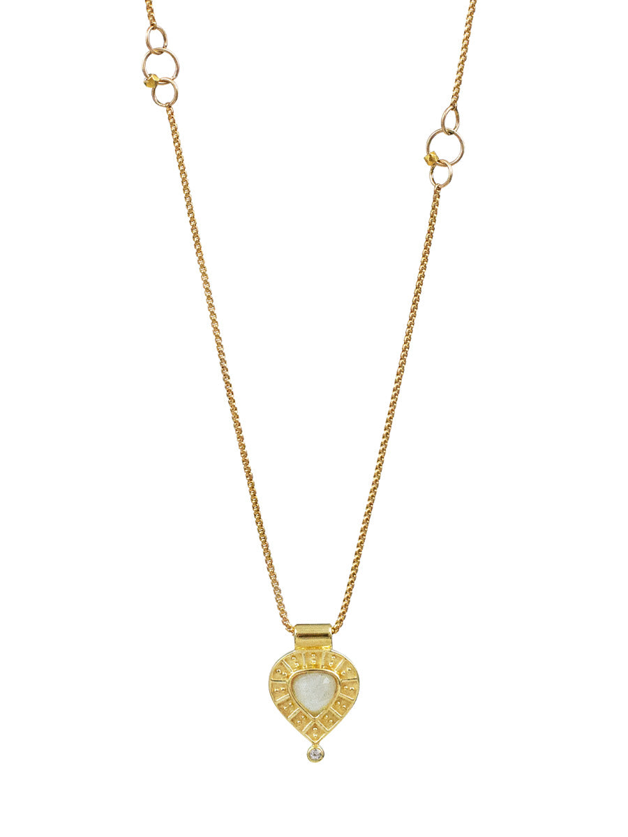 Priva Necklace
