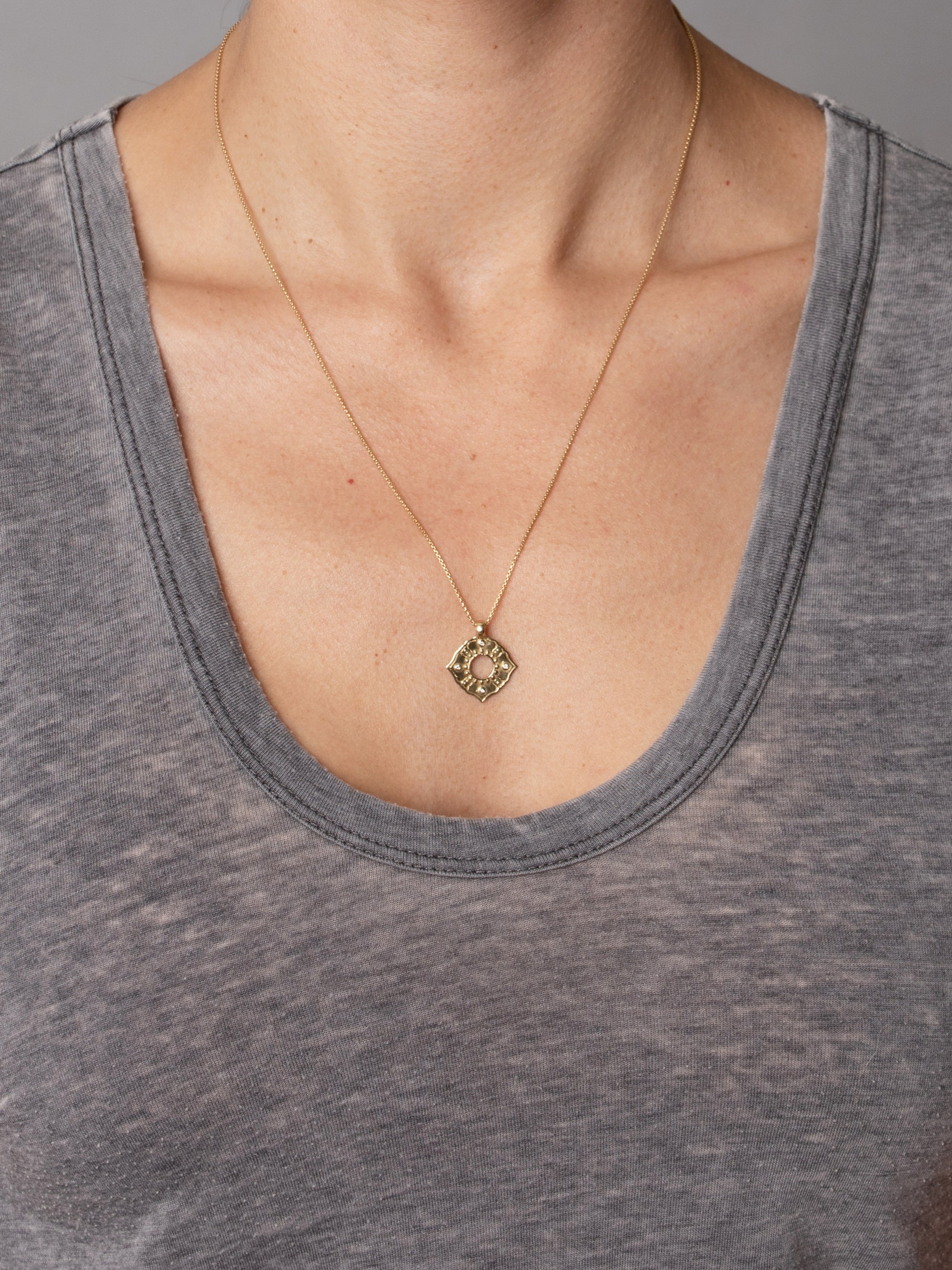 Anahata Necklace "boundless heart"
